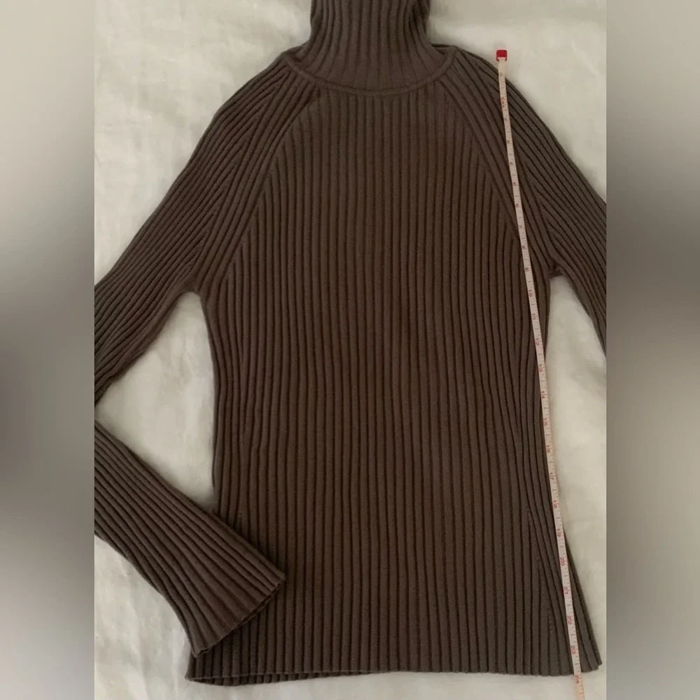 Wolford Merino Wool Turtleneck Ribbed Sweater - Picture 12 of 13